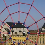 אתר נופש Donegal Boardwalk קריגרט